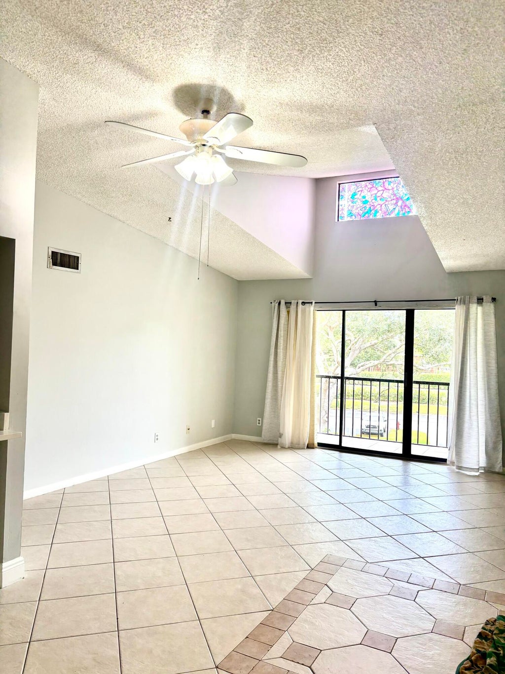 Photo of 201 Foxtail Drive #H3, Greenacres, FL 33415 (MLS # B26043907)