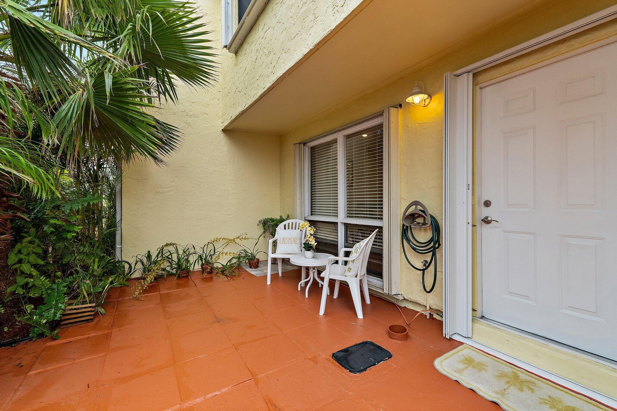 CORAL COVE BEACH SECTION - Residential