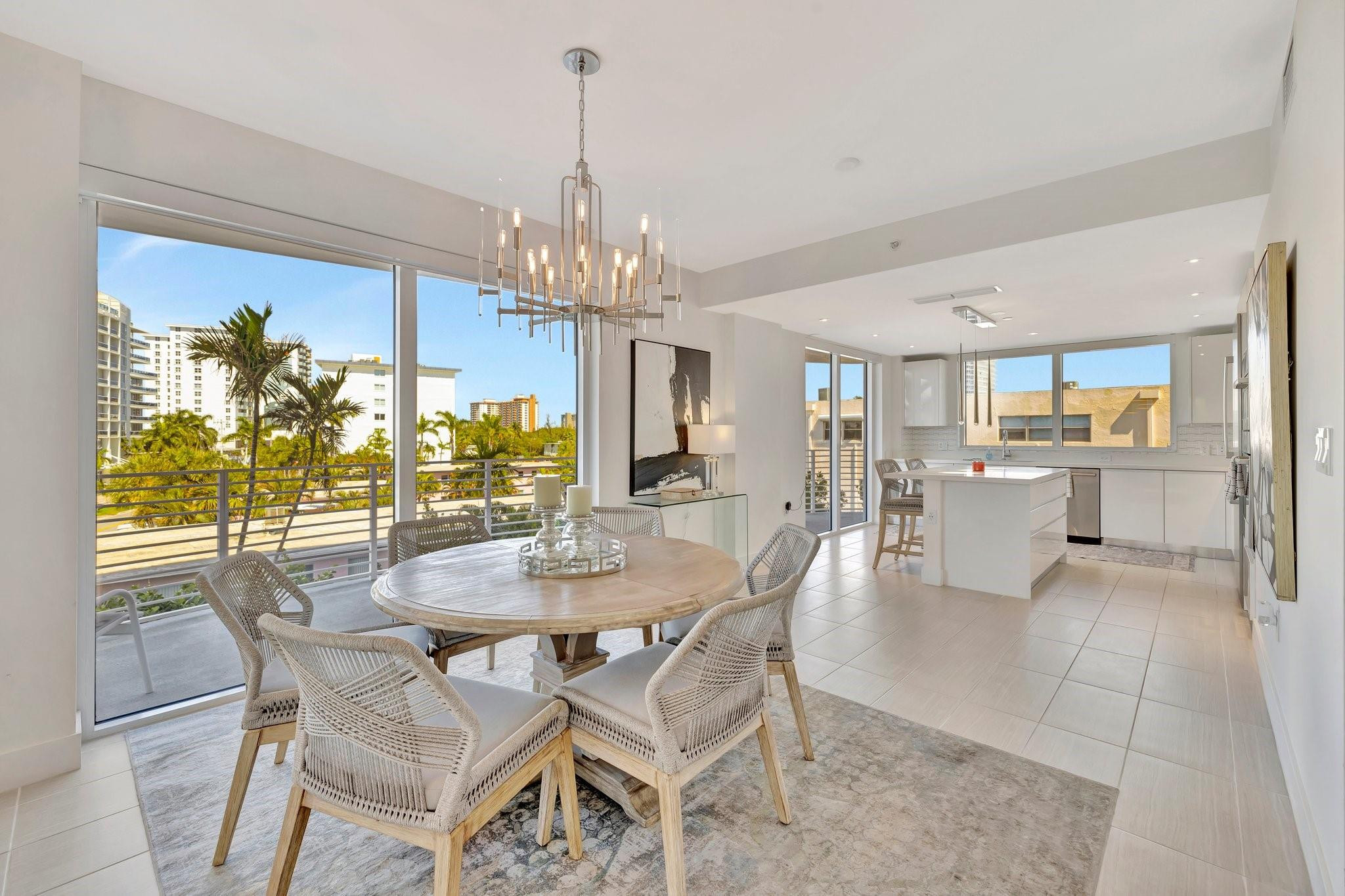 The Wave On Bayshore - Residential