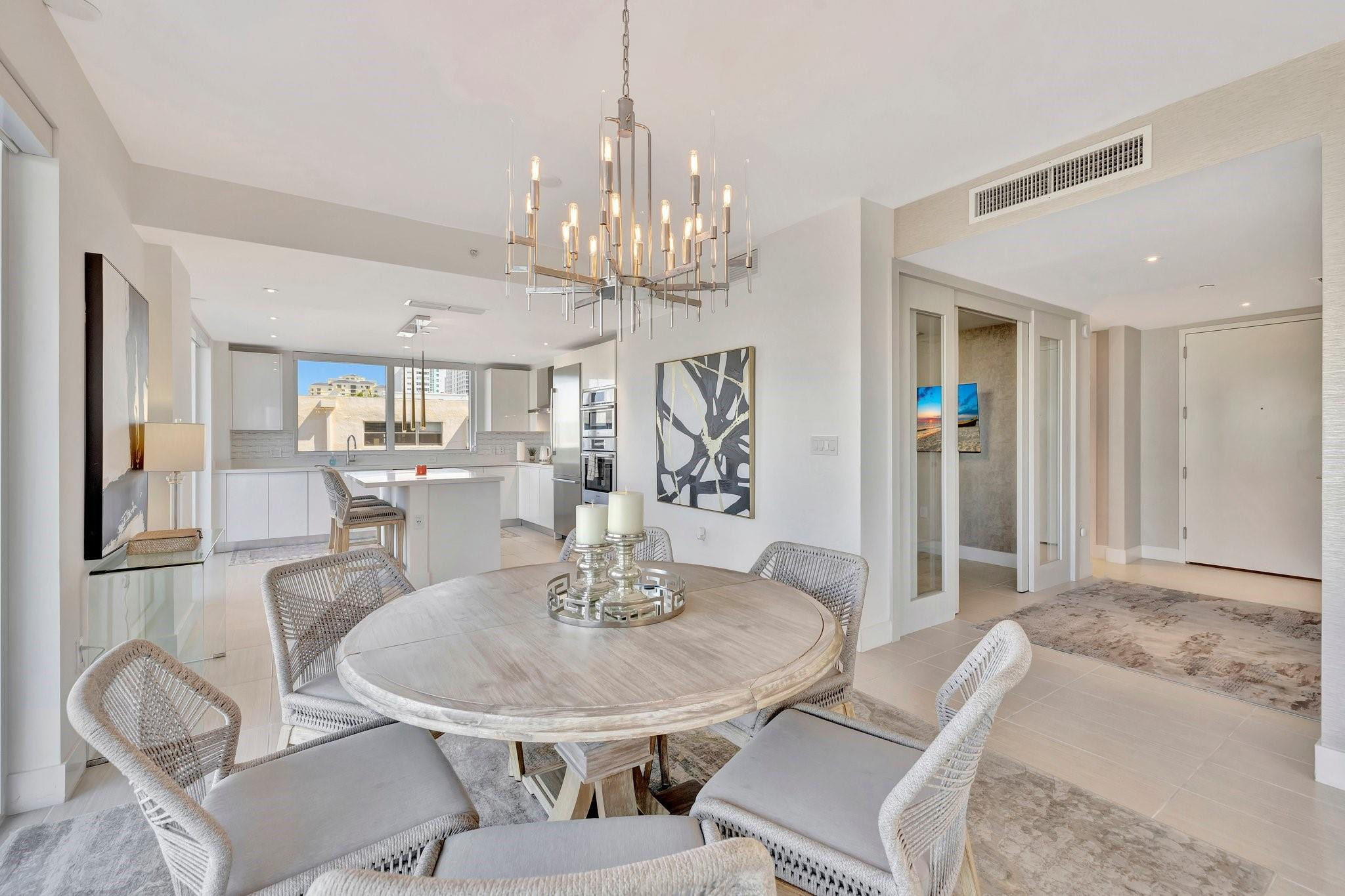 The Wave On Bayshore - Residential