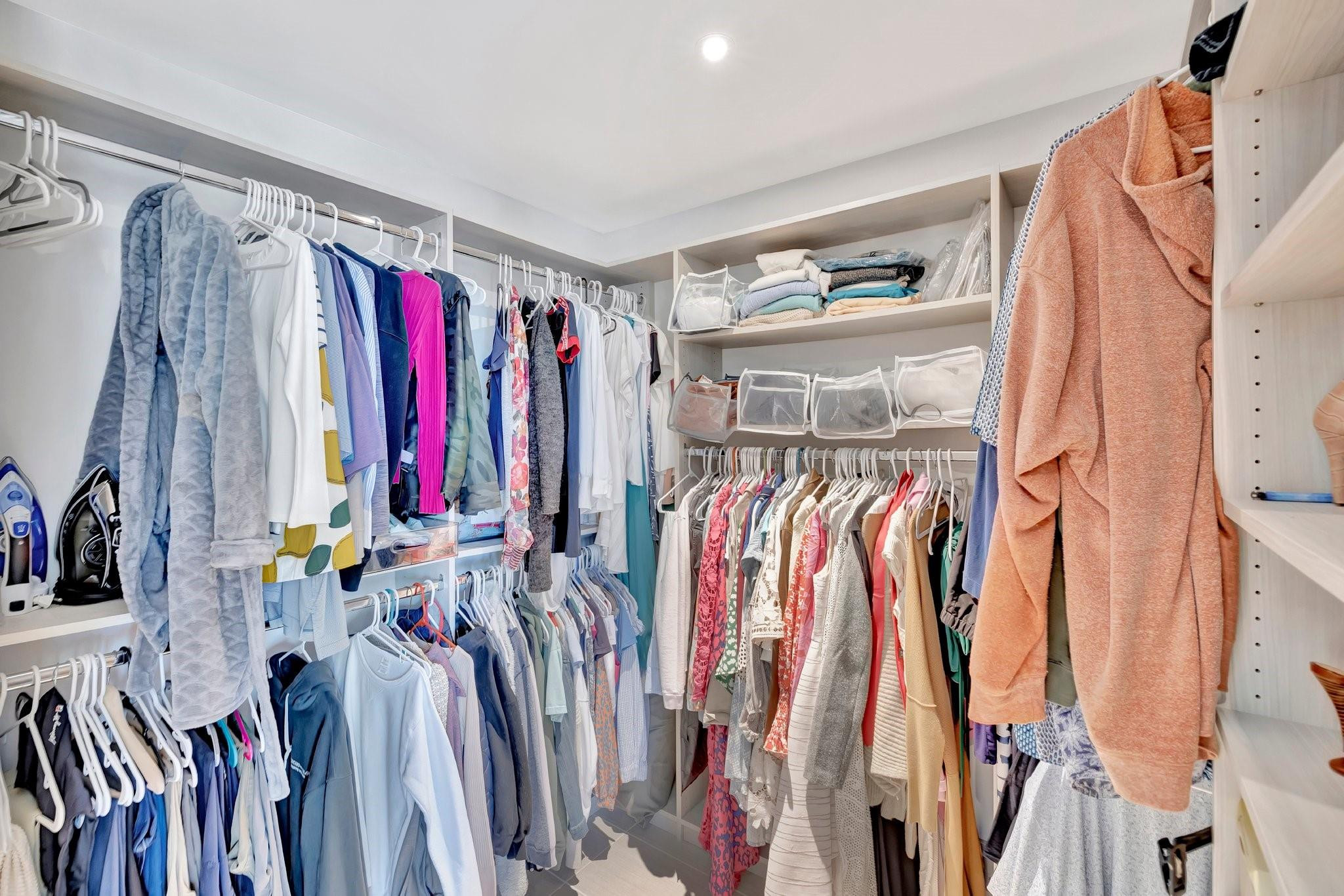 The Wave On Bayshore - Residential