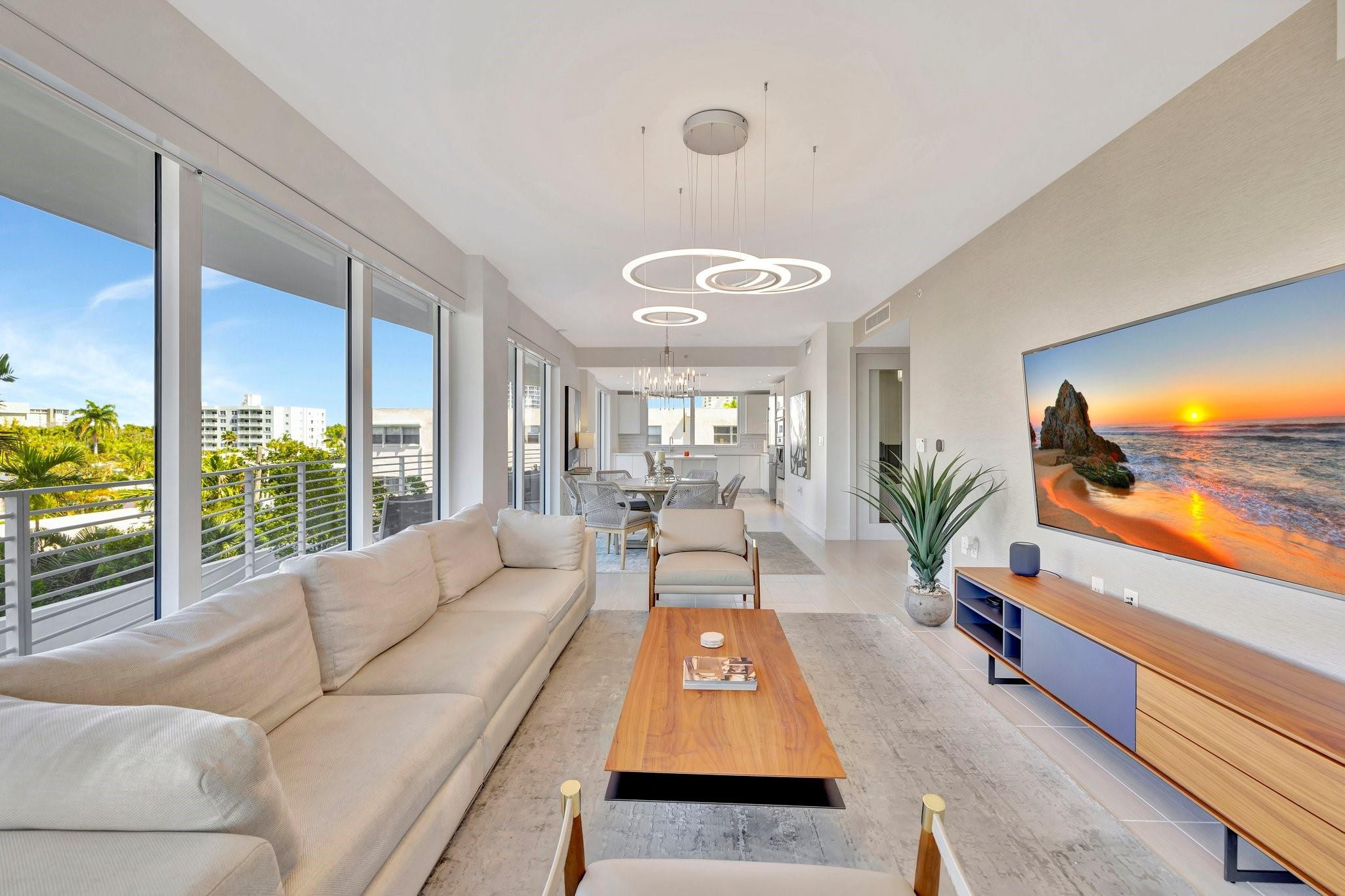 The Wave On Bayshore - Residential