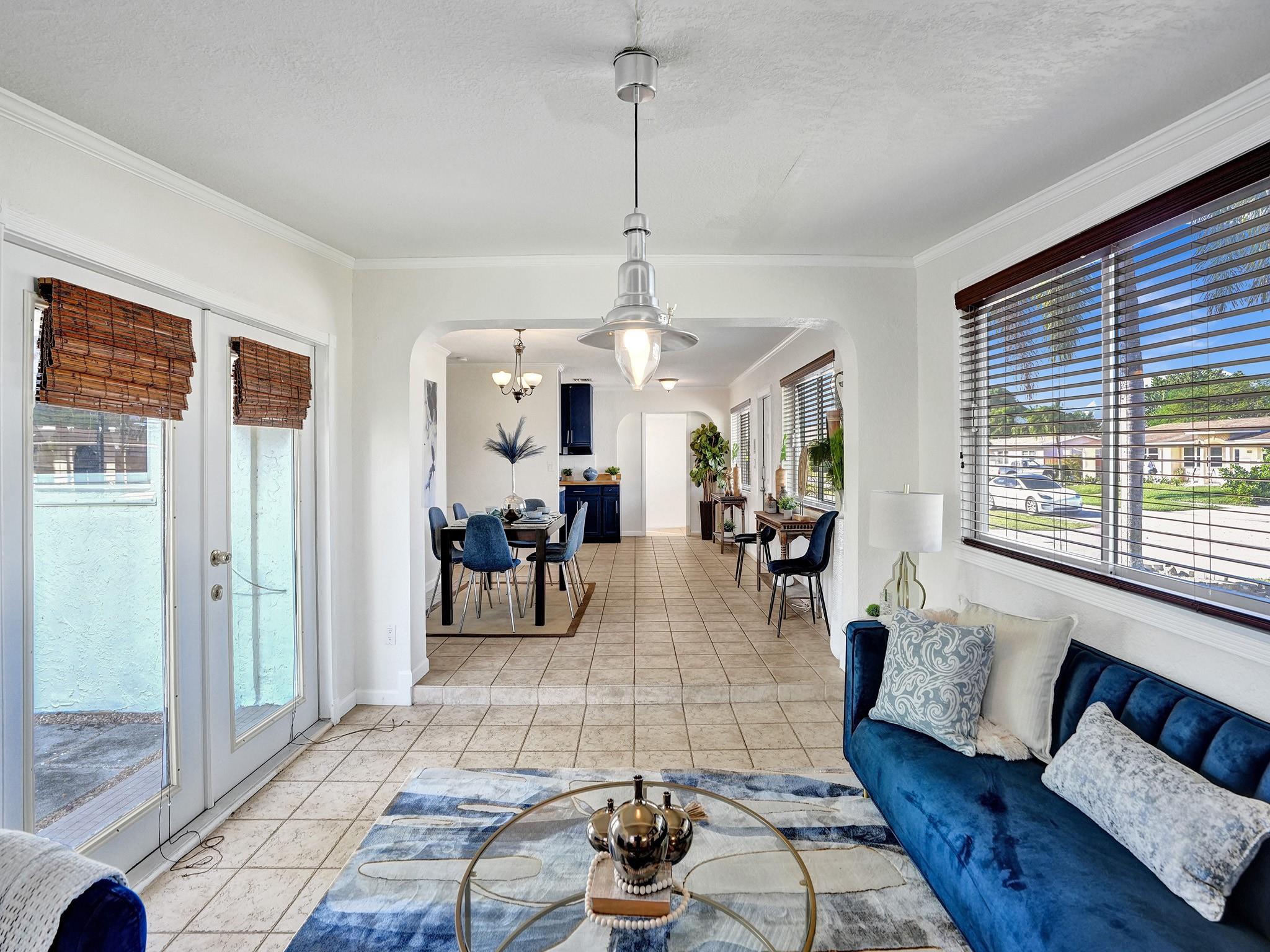 Bahama Heights 02 - Residential