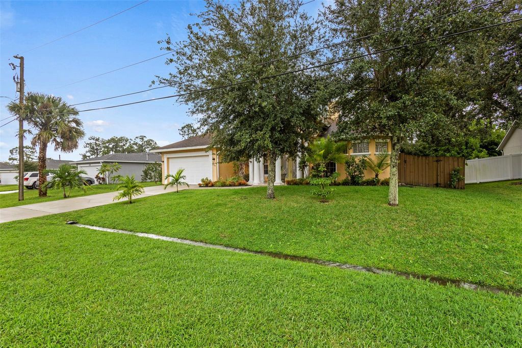 Photo of 2138 SW Biella Avenue, Port Saint Lucie, FL 34953 (MLS # F10530085)