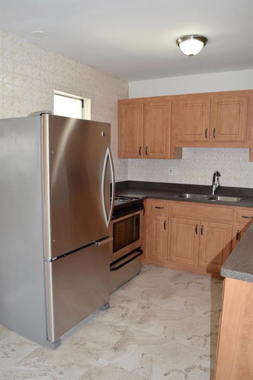 SEMINOLE MANOR 1 - Residential