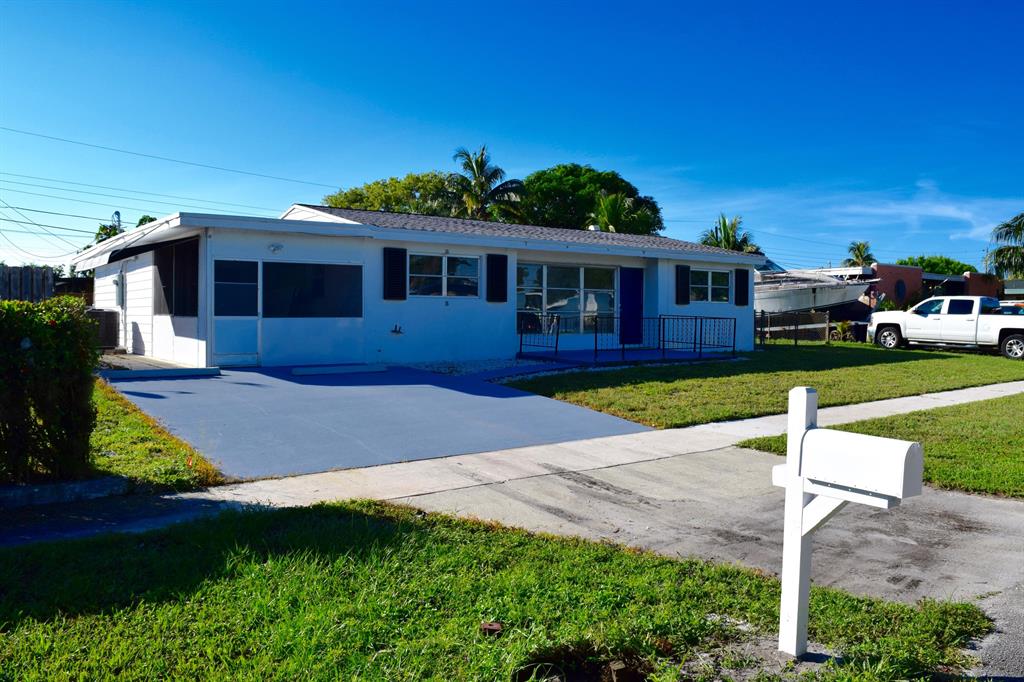 SEMINOLE MANOR 1 - Residential