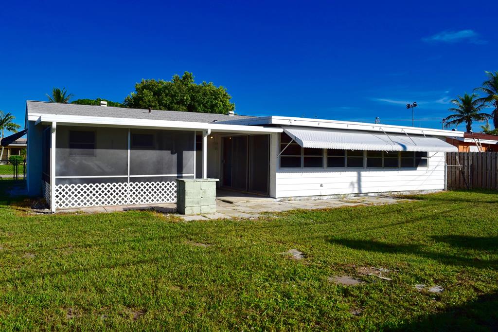 SEMINOLE MANOR 1 - Residential