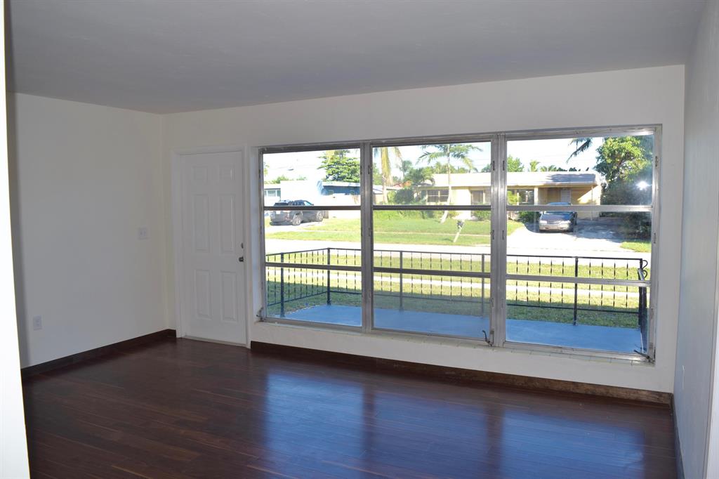 SEMINOLE MANOR 1 - Residential