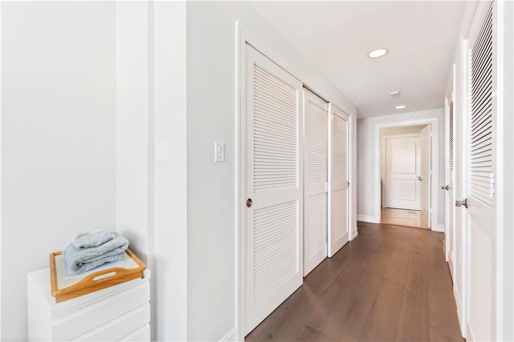 Landings at Las Olas - Residential