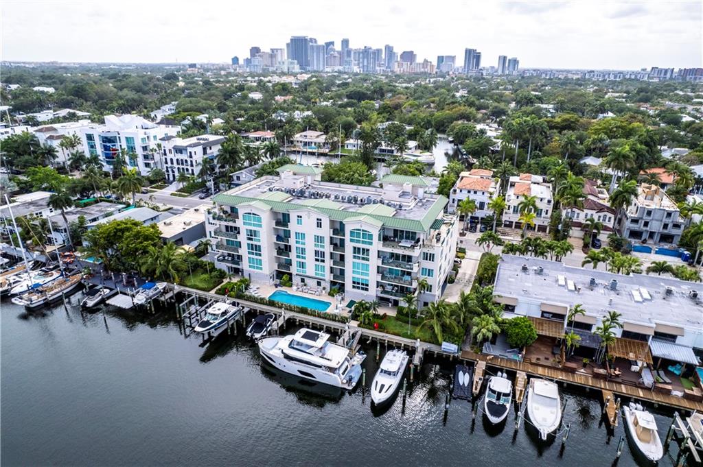 Landings at Las Olas - Residential