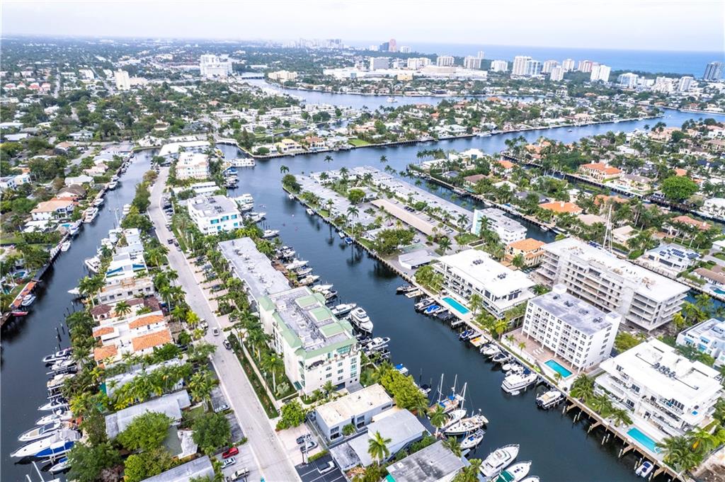 Landings at Las Olas - Residential