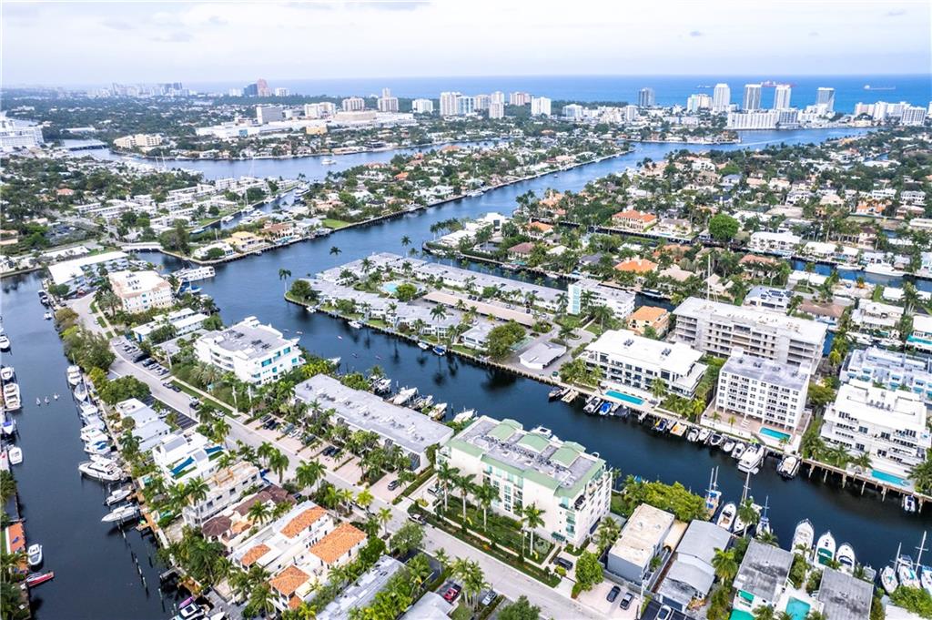 Landings at Las Olas - Residential
