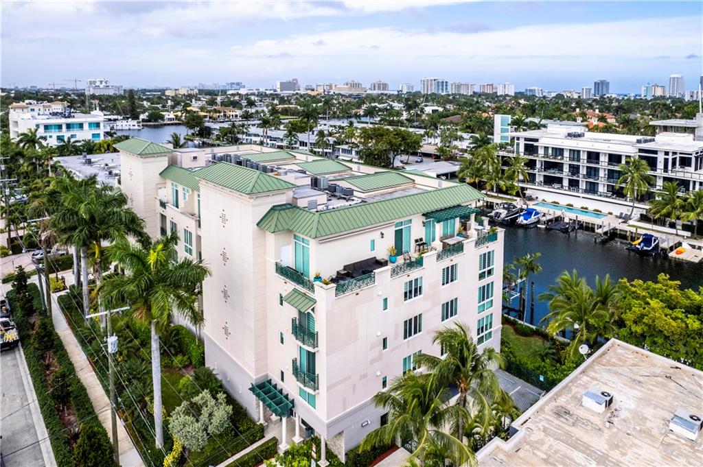 Landings at Las Olas - Residential