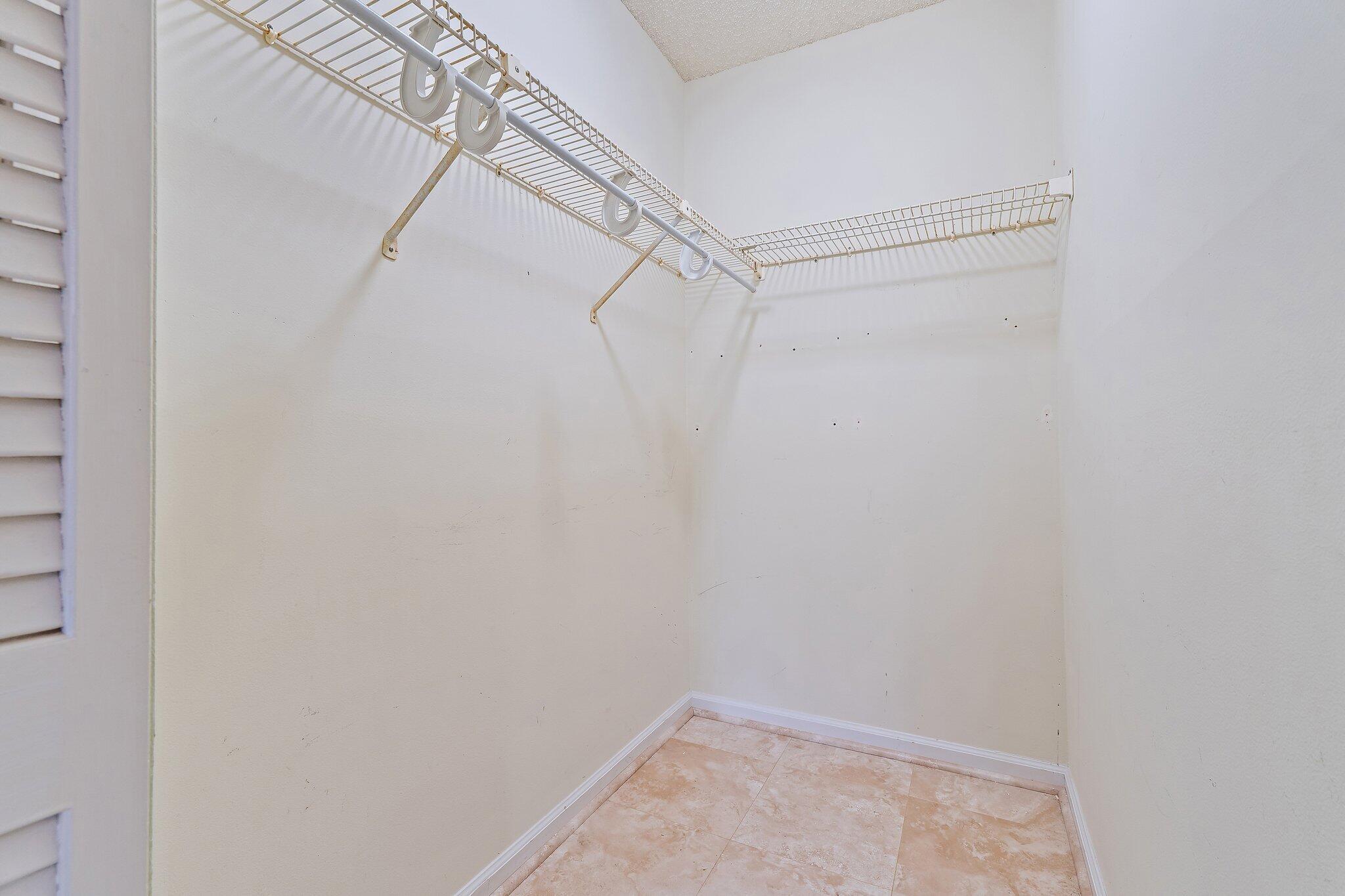 GOLF VILLAS CONDO - Residential Lease