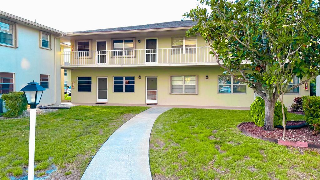 Photo of 25 Lake Vista Trail #204, Port Saint Lucie, FL 34952 (MLS # R11157290)