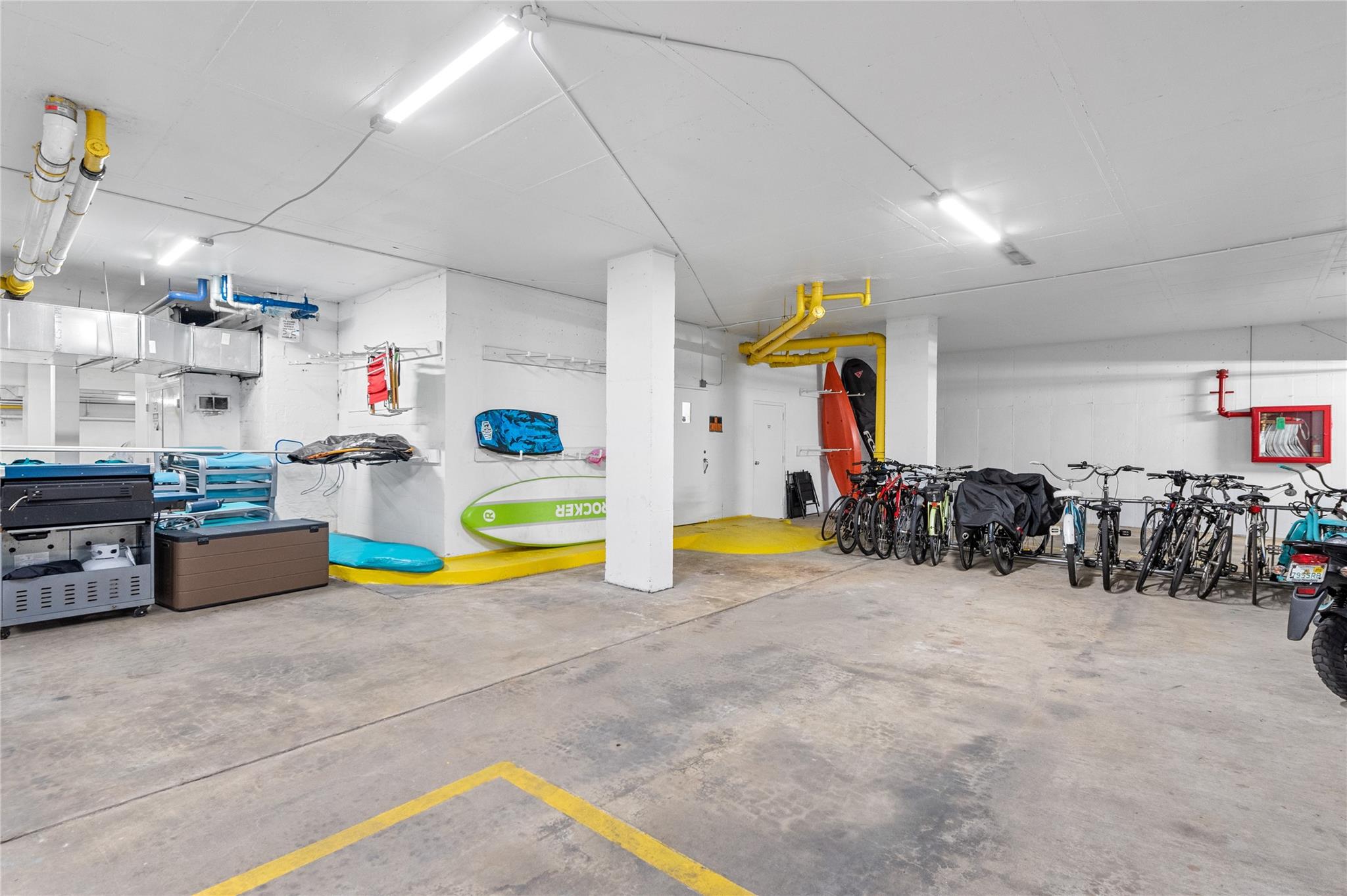 The Commodore - Residential