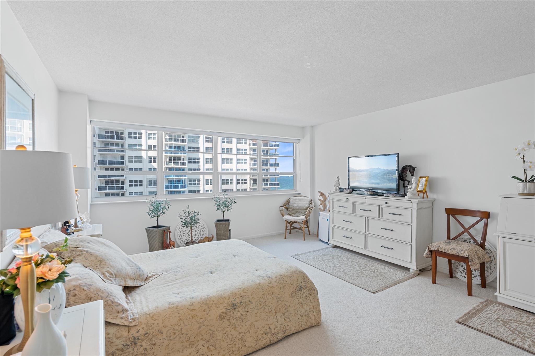 The Commodore - Residential