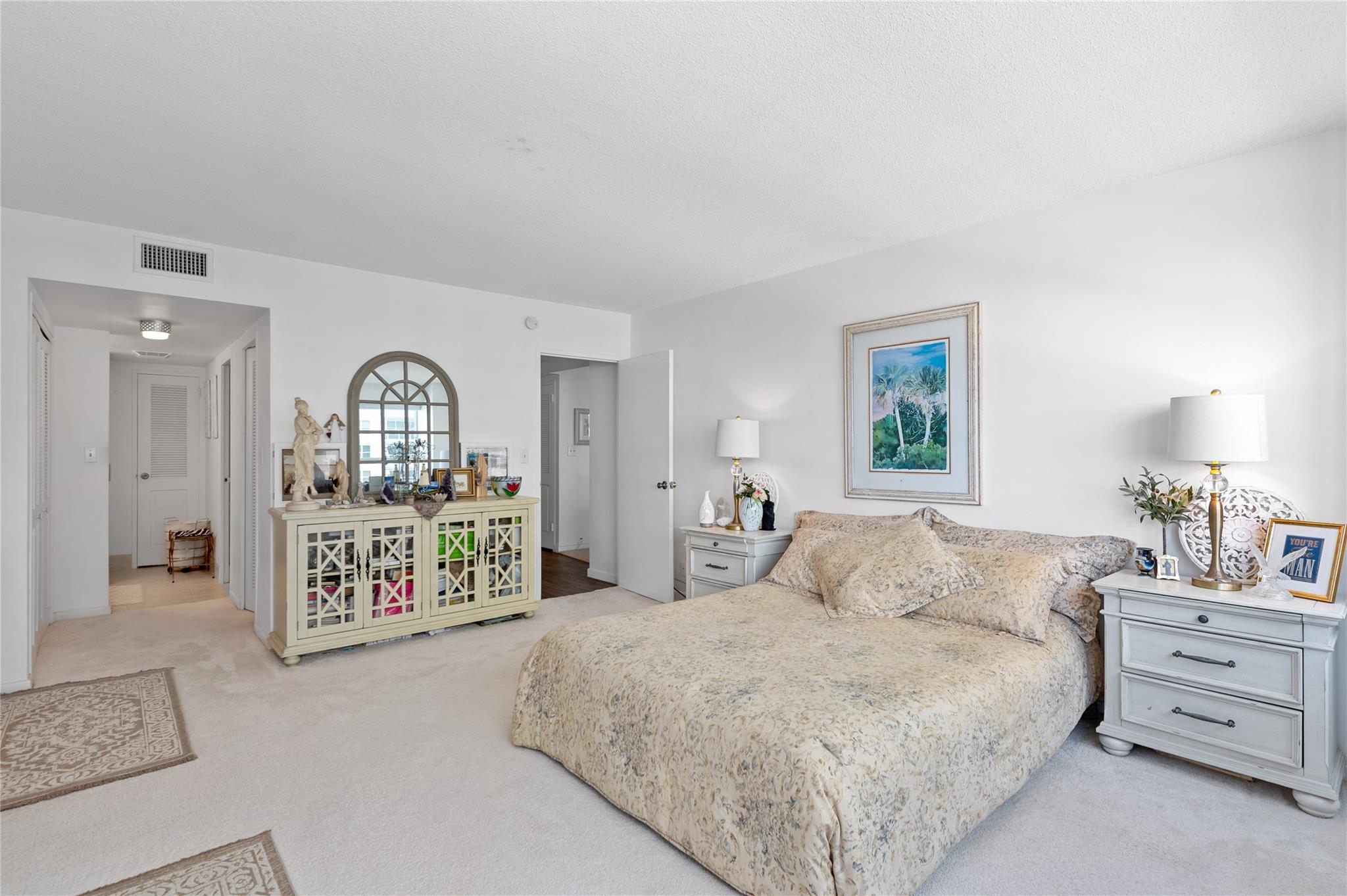 The Commodore - Residential
