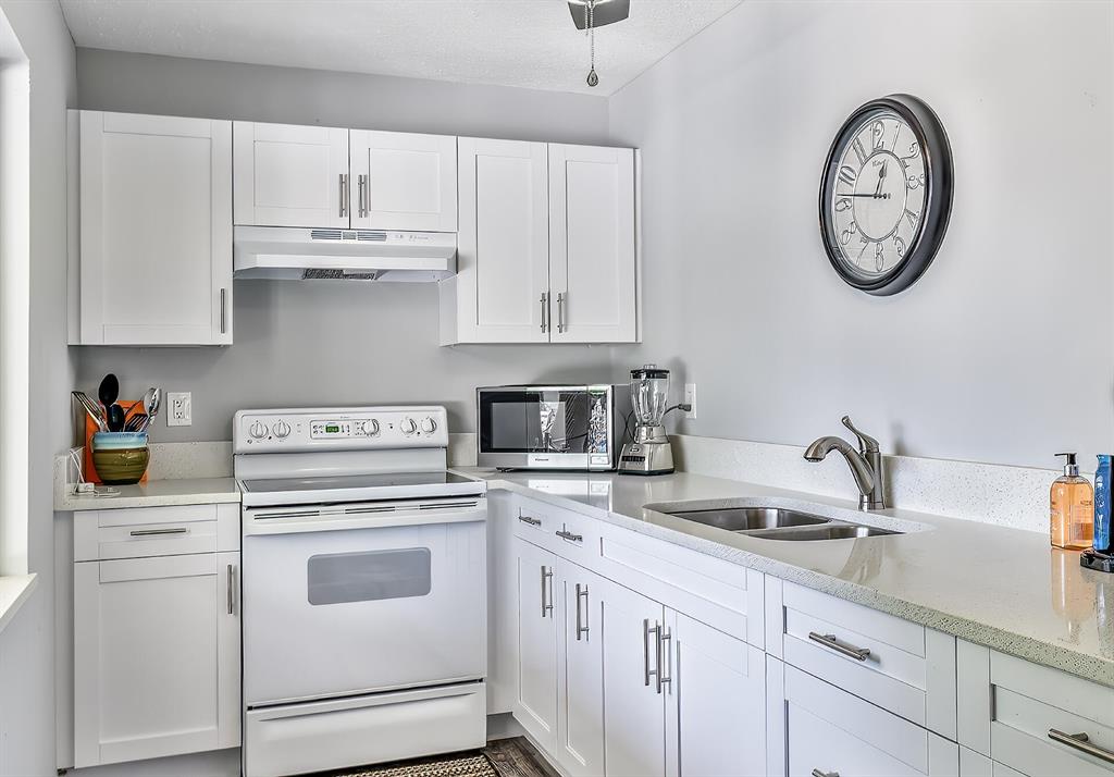 NAPLES HIDEAWAY CLUB A CONDO - Residential