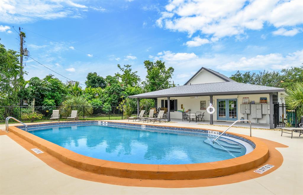 NAPLES HIDEAWAY CLUB A CONDO - Residential