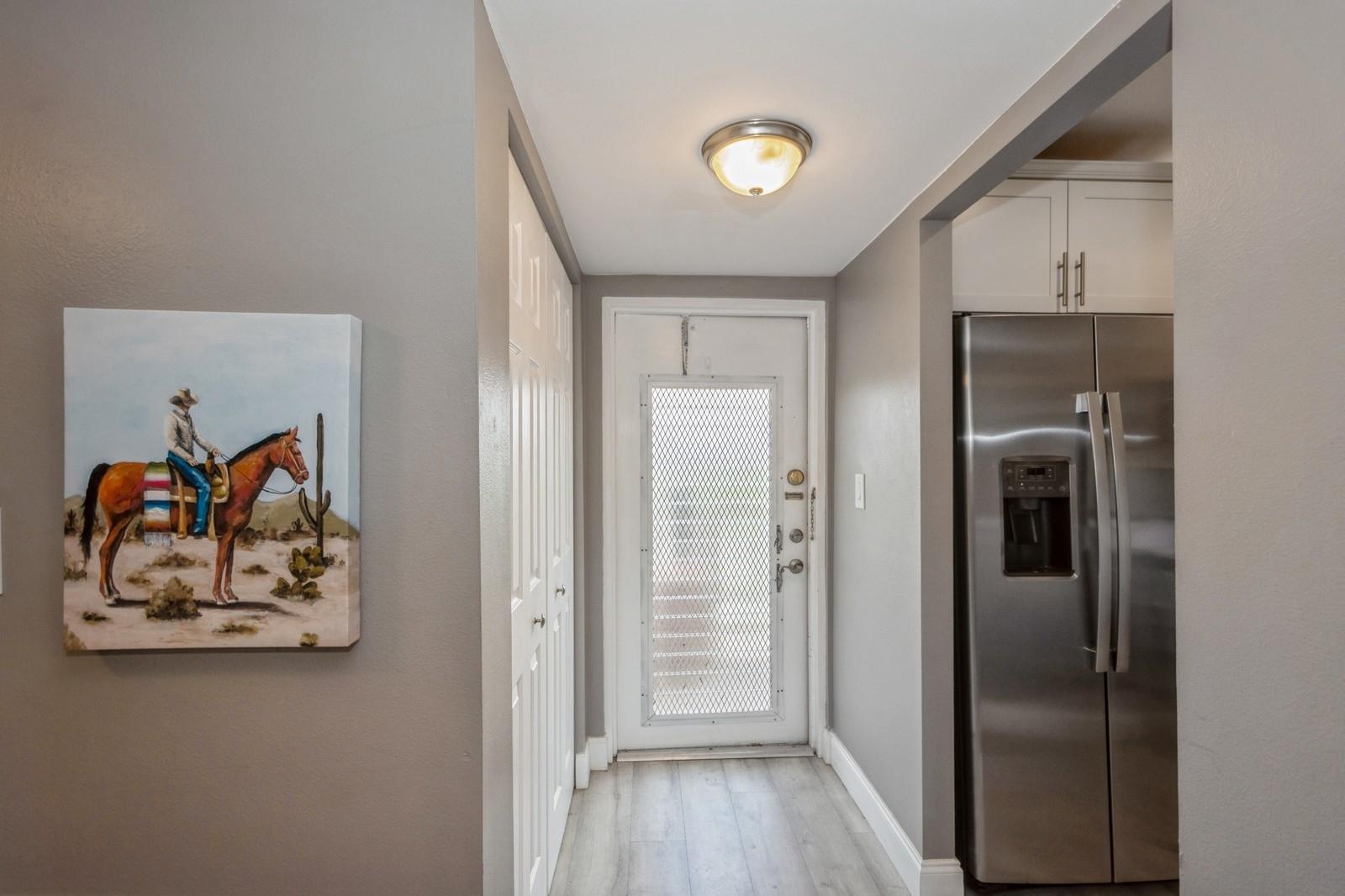 Sunrise Lakes 114-Condo - Residential