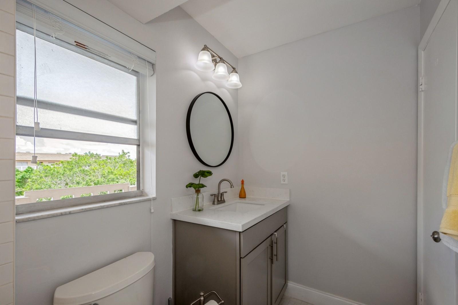 Sunrise Lakes 114-Condo - Residential