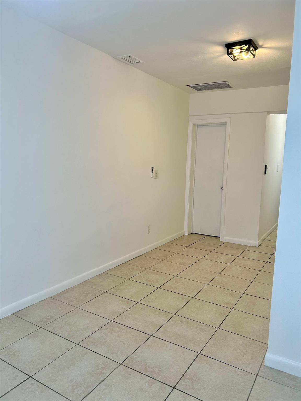 Hallandale Park 3 6-7 B - Residential Lease