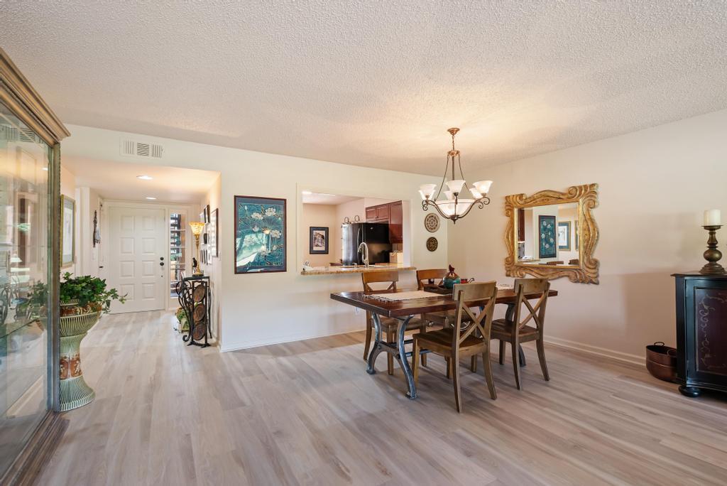 ASPEN GLEN CONDO - Residential