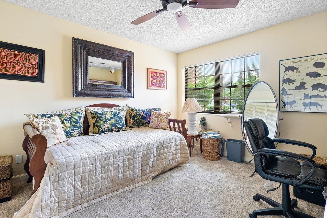 ASPEN GLEN CONDO - Residential