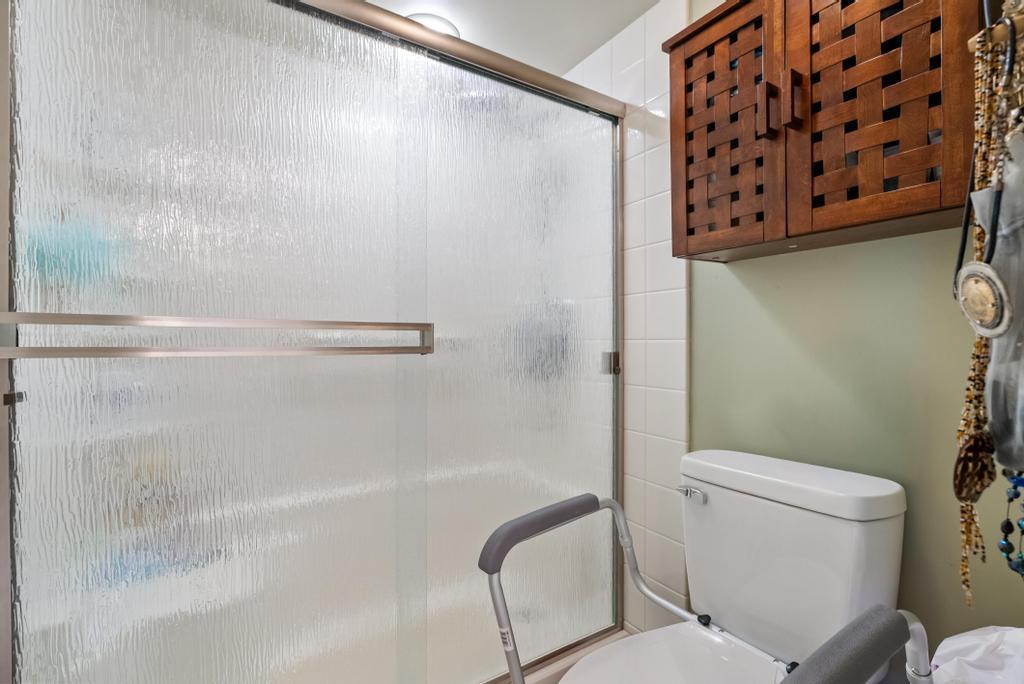 ASPEN GLEN CONDO - Residential