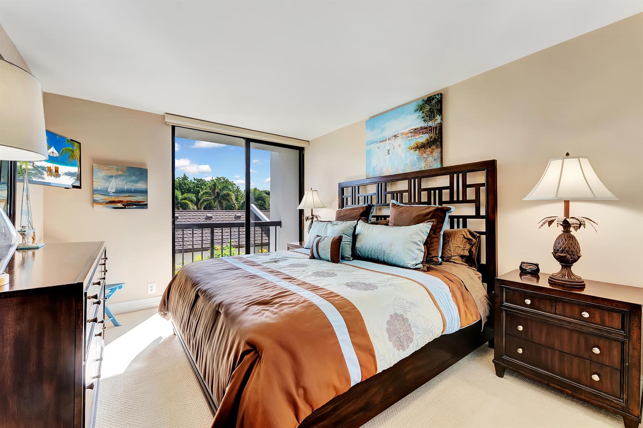 EVANTON BAYE TOWNHOMES CO - Residential