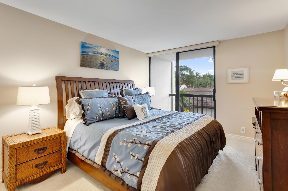 EVANTON BAYE TOWNHOMES CONDO - Residential