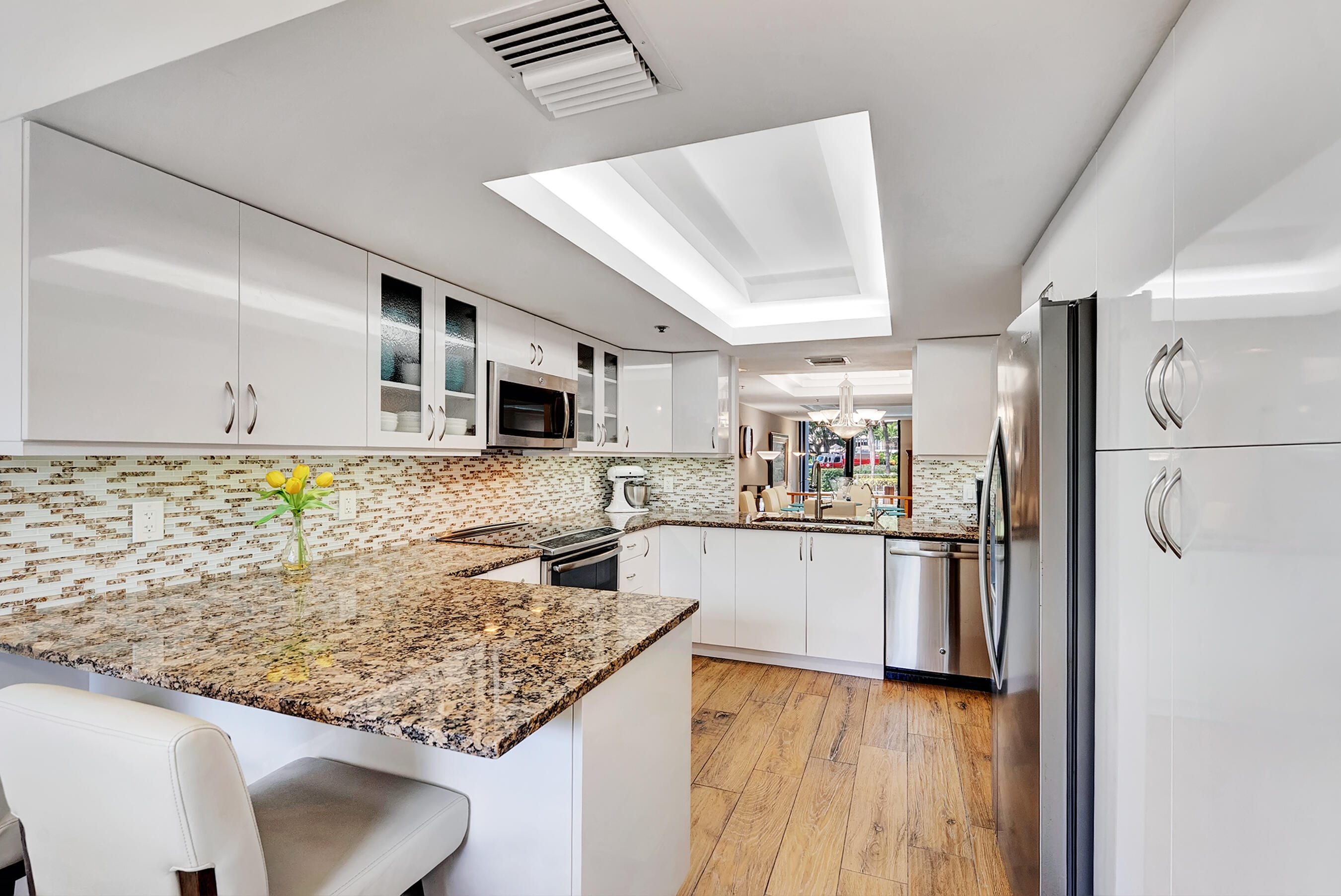 EVANTON BAYE TOWNHOMES CONDO - Residential