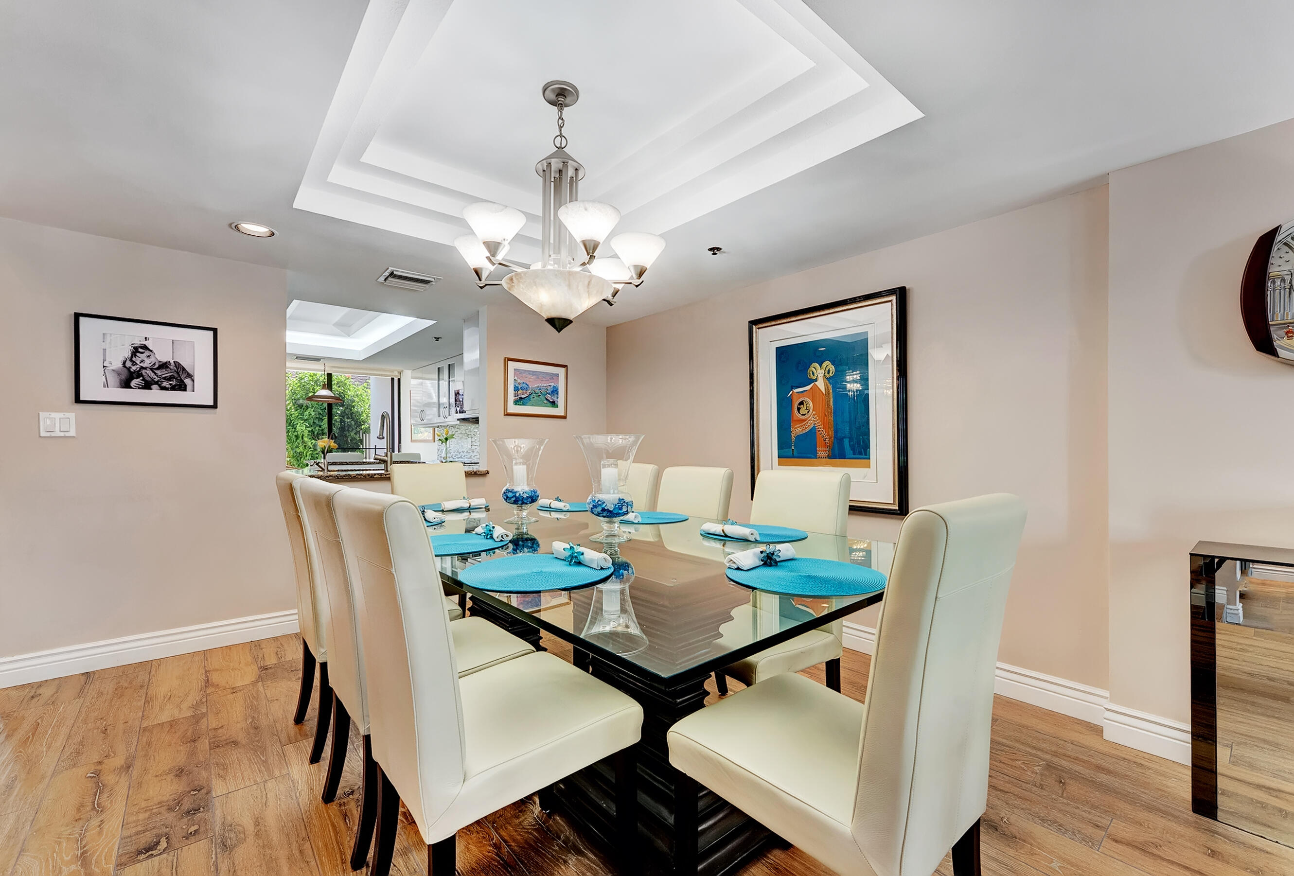 EVANTON BAYE TOWNHOMES CONDO - Residential