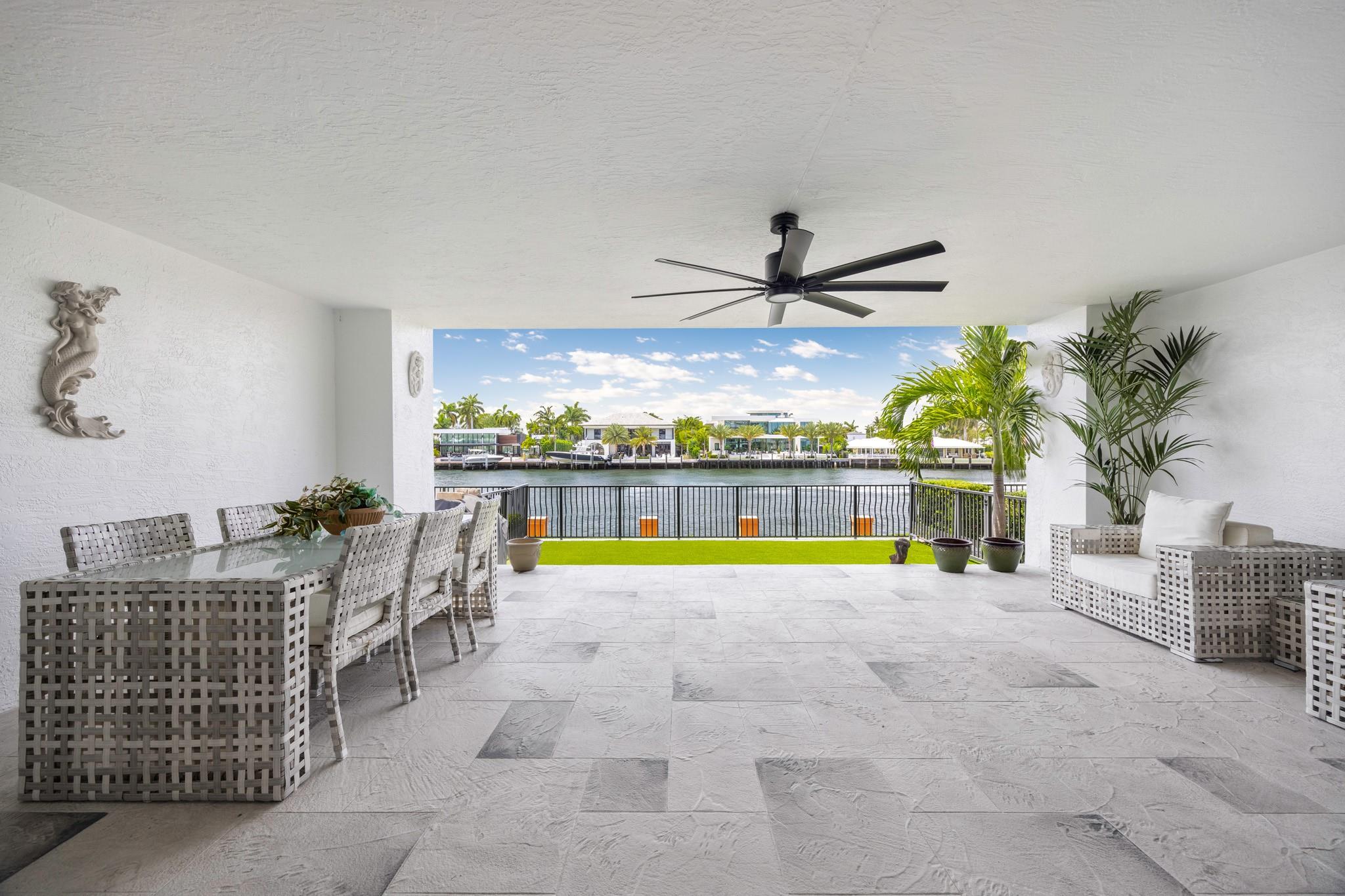 615 Bayshore Dr 105