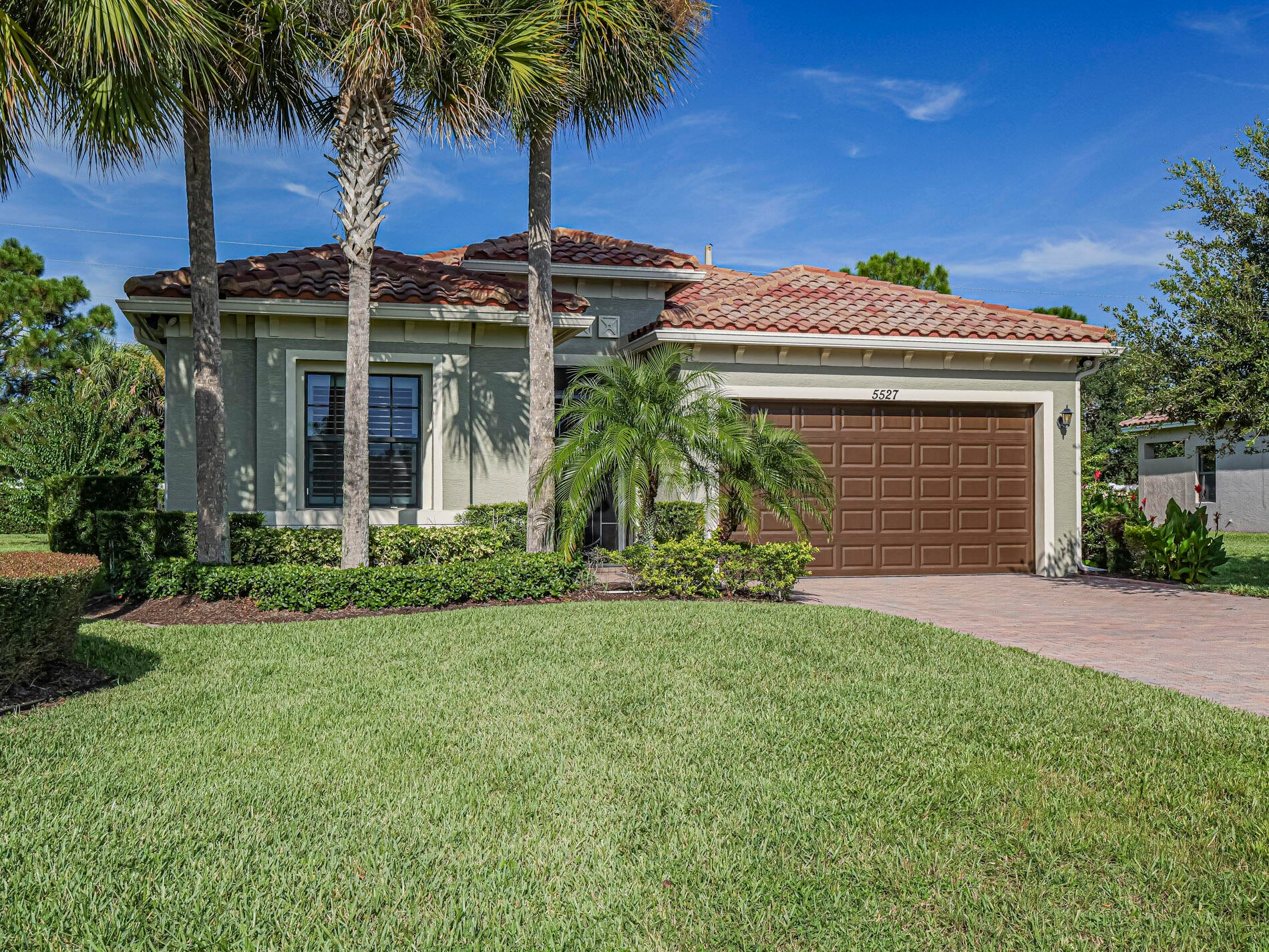 5527 57TH Way, Vero Beach, FL, 32967/$520,000 2 5527 57TH Way