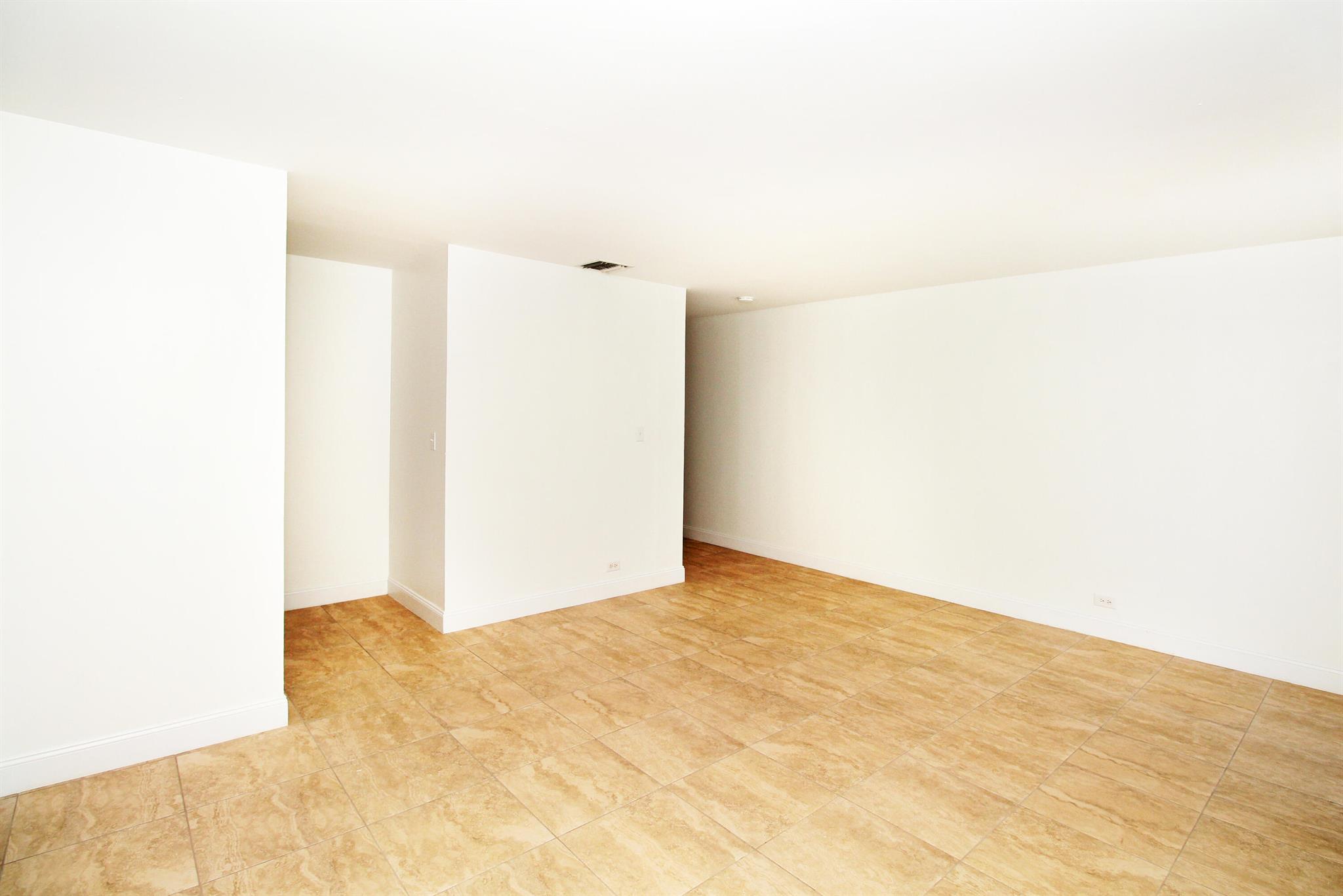 630 Prosperity Farms Road 3