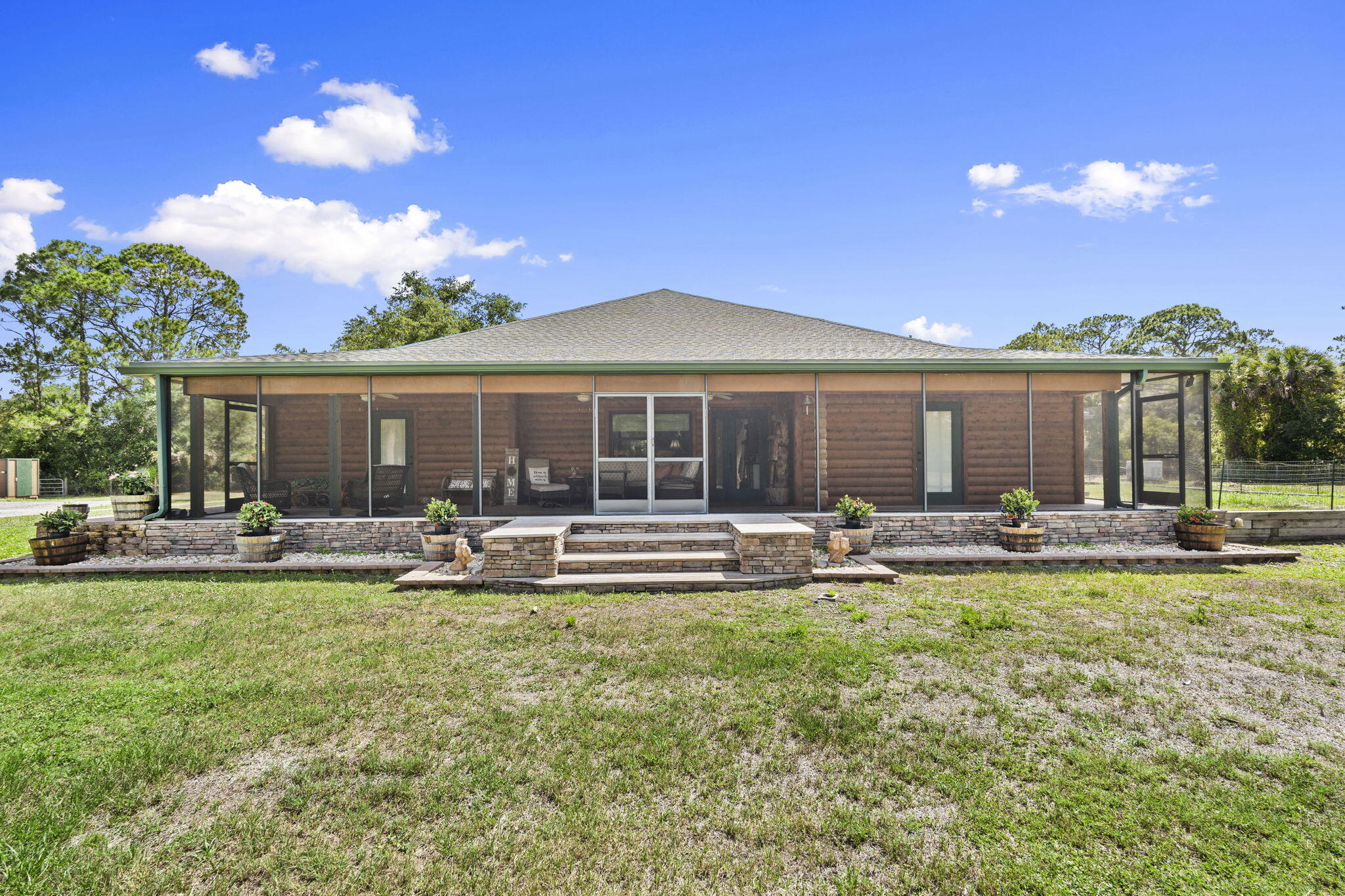 32801 N Us Highway 441 N 52