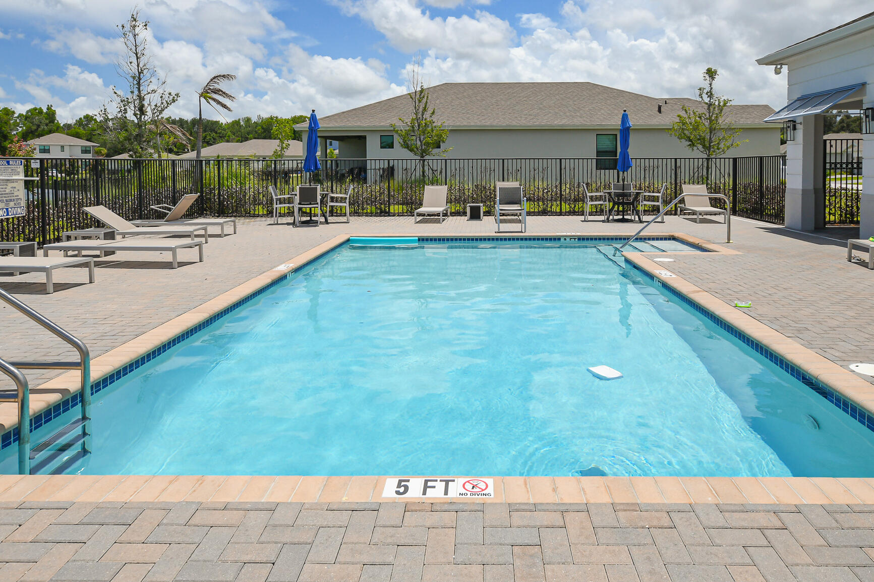 KANNER LAKE (AKA WILLOW POINTE) - Residential