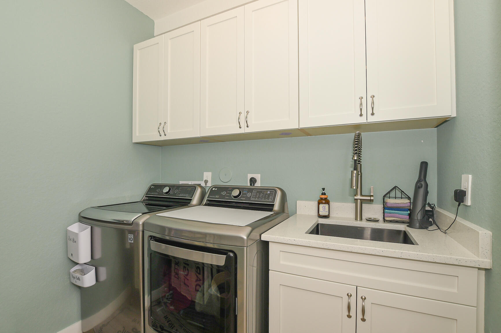 KANNER LAKE (AKA WILLOW POINTE) - Residential