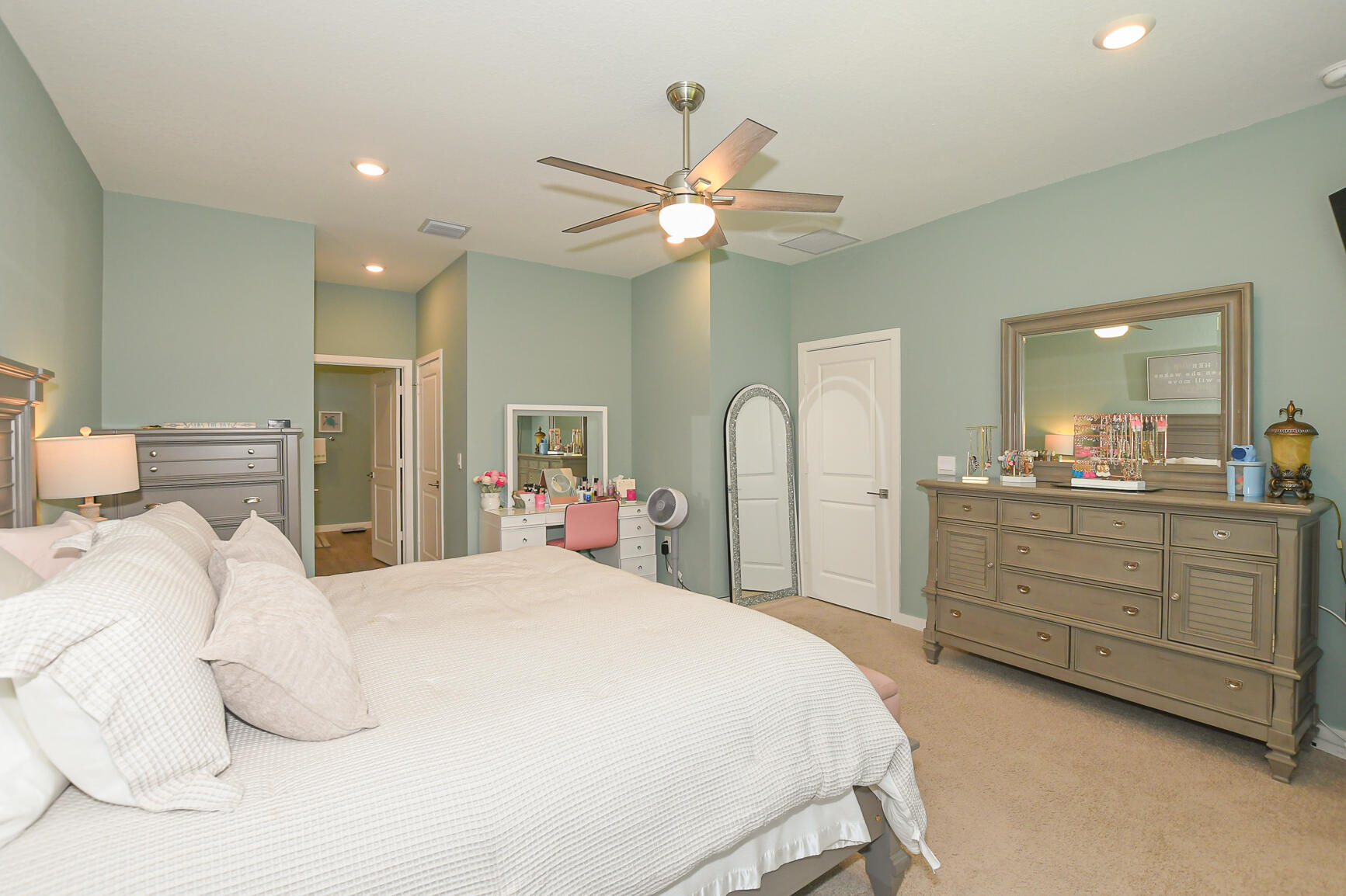 KANNER LAKE (AKA WILLOW POINTE) - Residential