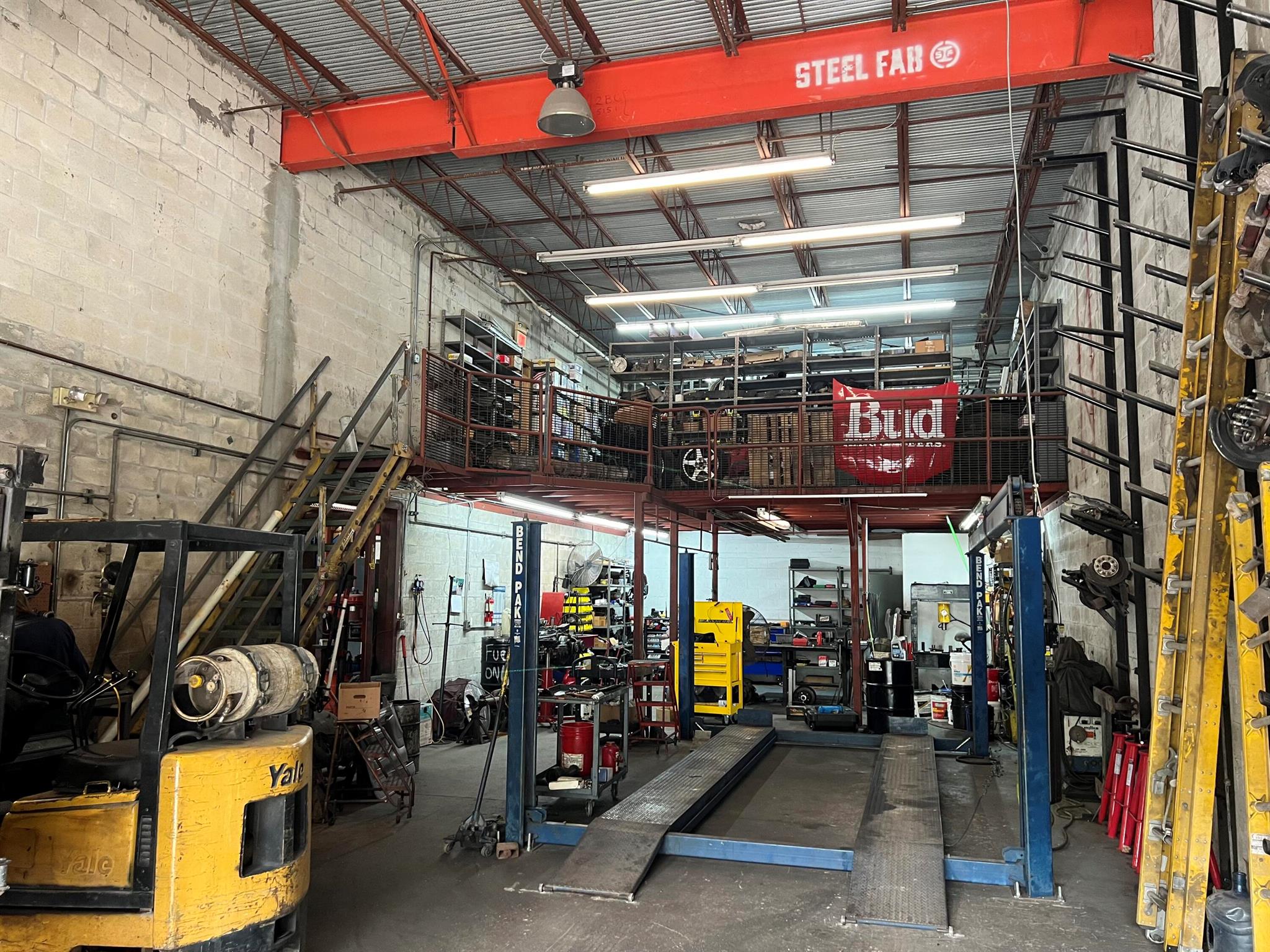 YANKEE EXECUTIVE WAREHOUS - Commercial Sale