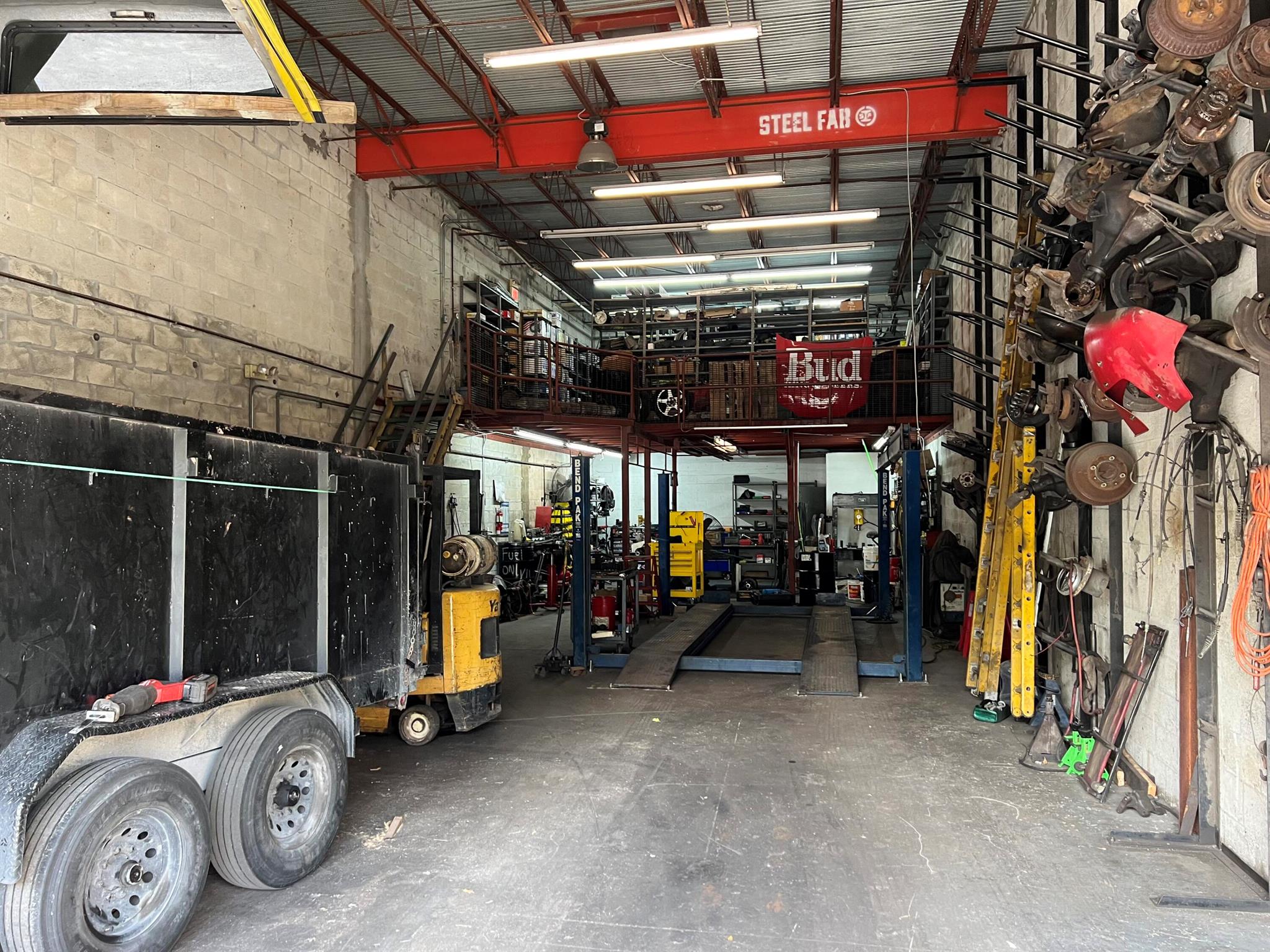 YANKEE EXECUTIVE WAREHOUS - Commercial Sale