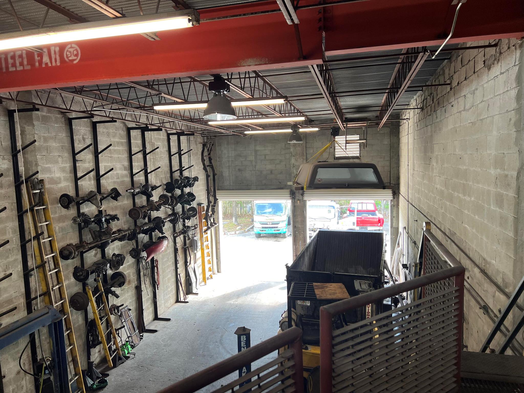 YANKEE EXECUTIVE WAREHOUS - Commercial Sale