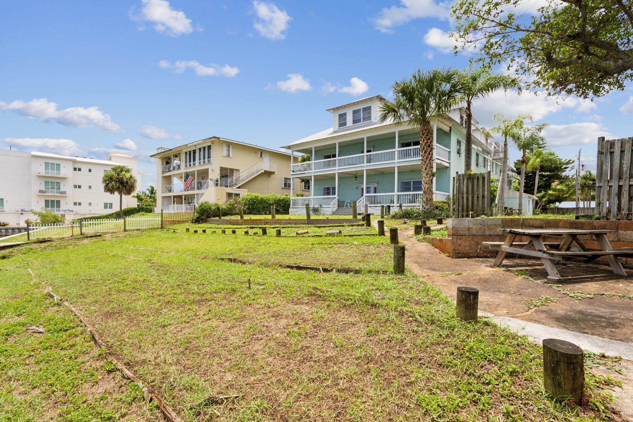 Downtown Stuart - Residential Income