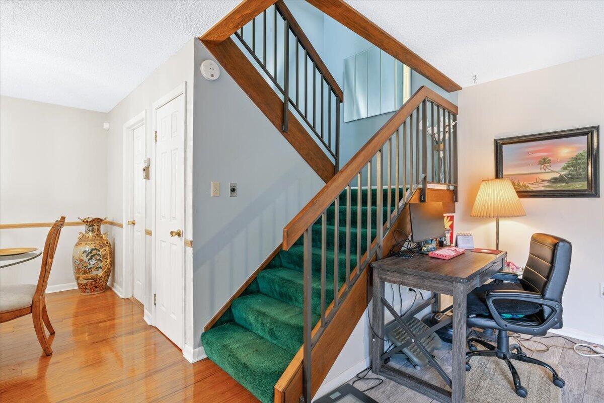 TROPIC VILLAS - Residential