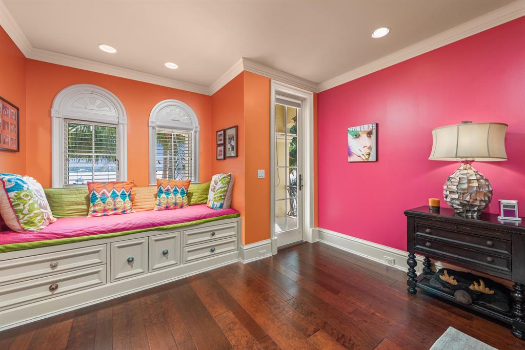 Bay Pointe - Residential