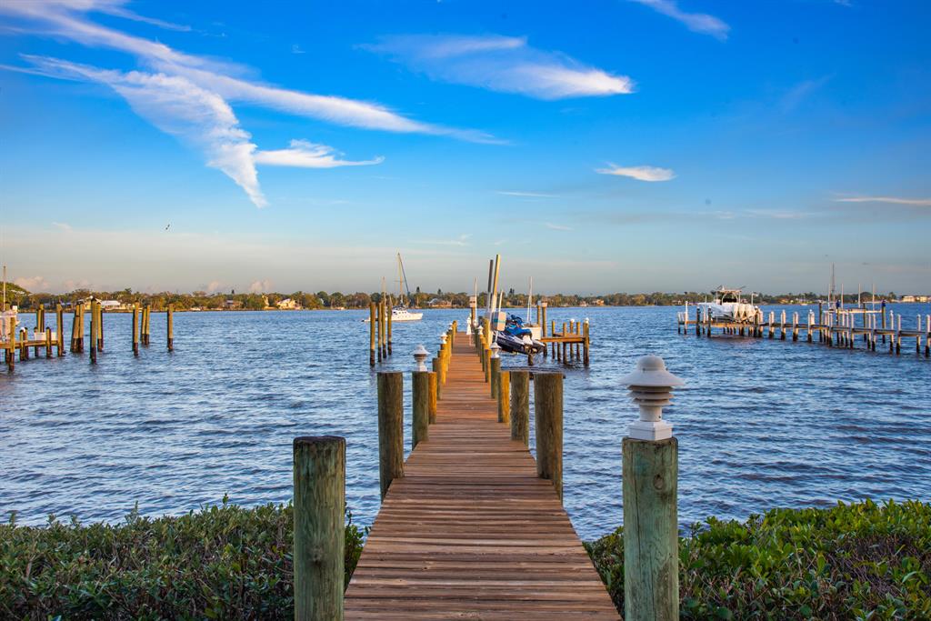 Bay Pointe - Residential