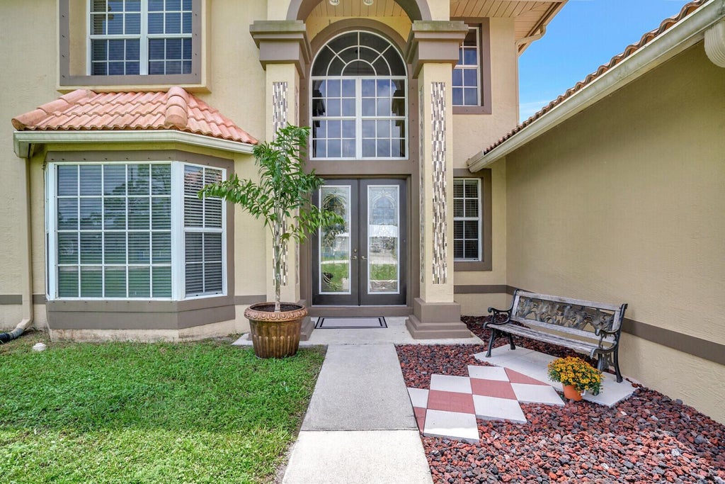 Photo of 17328 43rd Road N, Loxahatchee, FL 33470 (MLS # R10917743)