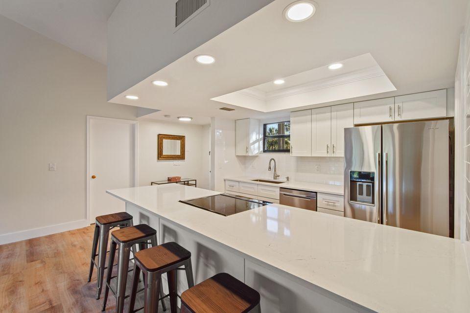 11863 Wimbledon Circle 508